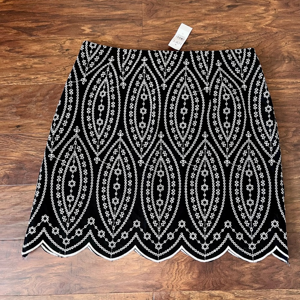 LOFT - Skirt - NWT - Size 10